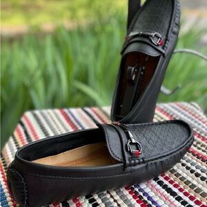 Royal Shoes Men's Black Loafers